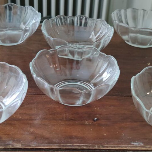 Arcoroc France Fleur vintage serving set 7 pieces used