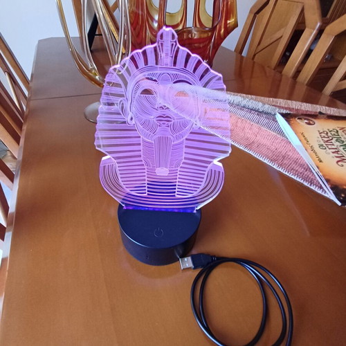 Pharaoh 3D Night Light Lamp like new with 8 colors and touch mode