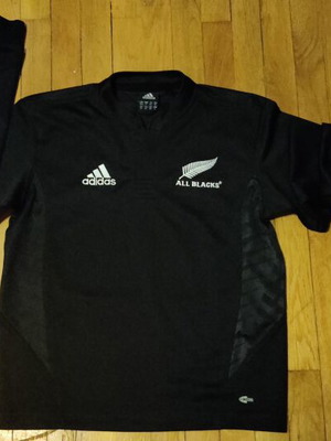 Adidas New Zealand All Blacks Kids Jersey used