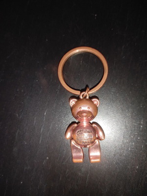 Metal Roma Italia keychain used with copper coating and moving parts