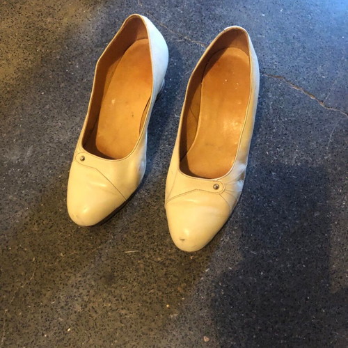 Two pairs of used women's orthopedic shoes size 36-37 with soft bunion expansion