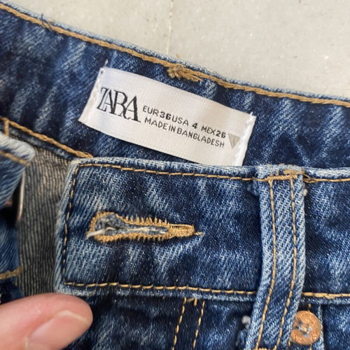 Zara blue bermuda shorts, size 36