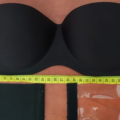 Strapless bra new, black without straps