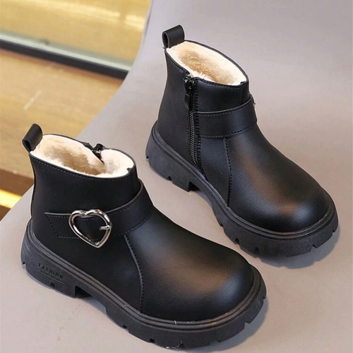 Children's boots size 33 new, black with beige fur