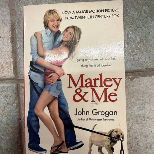 Marley & Me Movie Tie-In Edition paperback by John Grogan