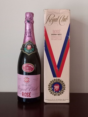 Achaia Clauss Rose Royal Club sparkling wine like new, collectible 1970s 740g
