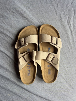 Birkenstock men's beige slippers size 42