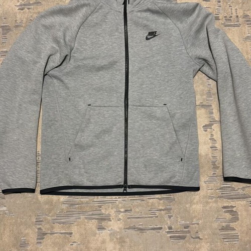 Nike Tech Fleece Old Season gray men's Small like new