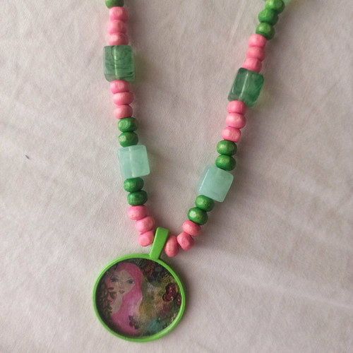 Necklace new, colorful summer style