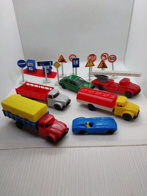 Joy Toy φορτηγά και σήματα από καρτέλα 104, καινούργια