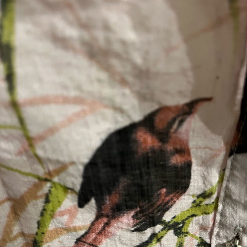 Women's pink shirt-blouse like new with bird patterns