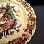 Vintage floral κεραμικό πιάτο σαν καινούργιο, χειροποίητη ελληνική λαϊκή τέχνη