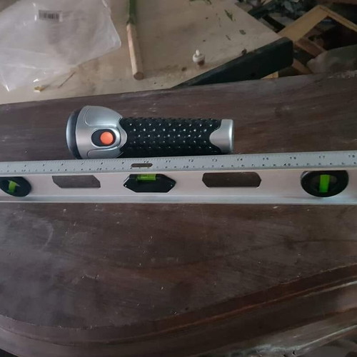 Aluminum level 50cm and flashlight new