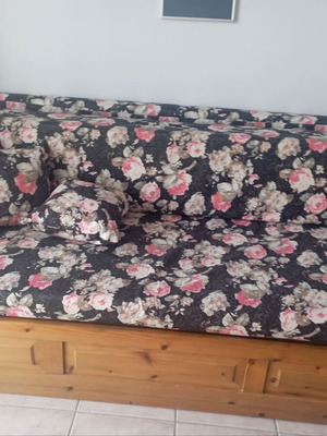 Sofa bed like new with solid wood and storage space