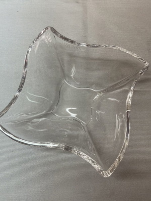 Villeroy & Boch NewWave Crystal Bowl like new, 17x7 cm