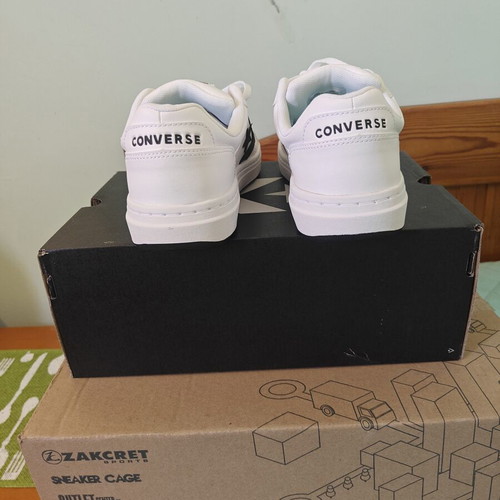 Converse Pro Blaze V2 sneakers new, size 43, white and black