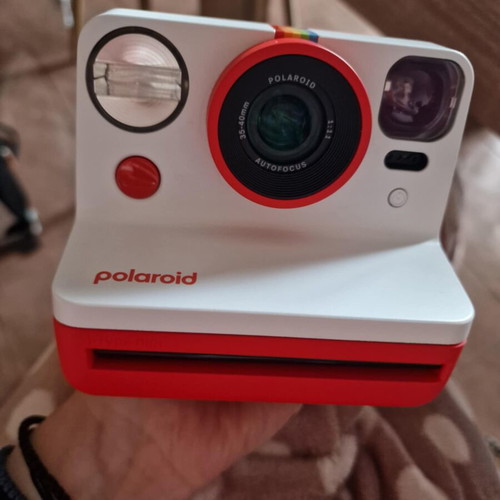 Polaroid Now Instant Camera Generation 2 like new