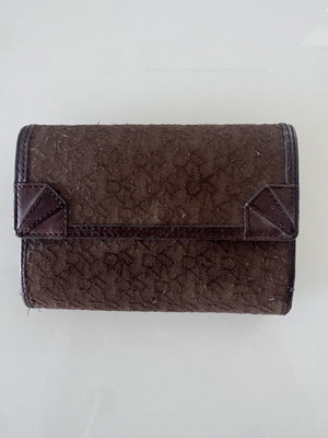 DKNY women's leather wallet used, brown