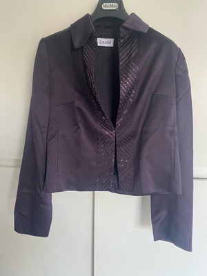 Laurel evening suit like new