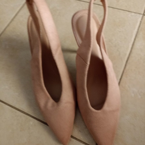 Migato pumps size 38 like new, soft pink nude, high thin heel