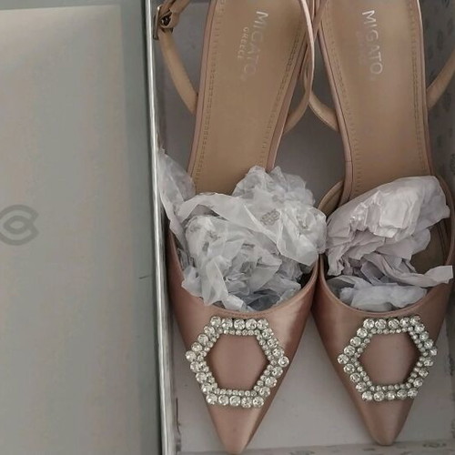 Migato pumps like new, satin, size 39, beige