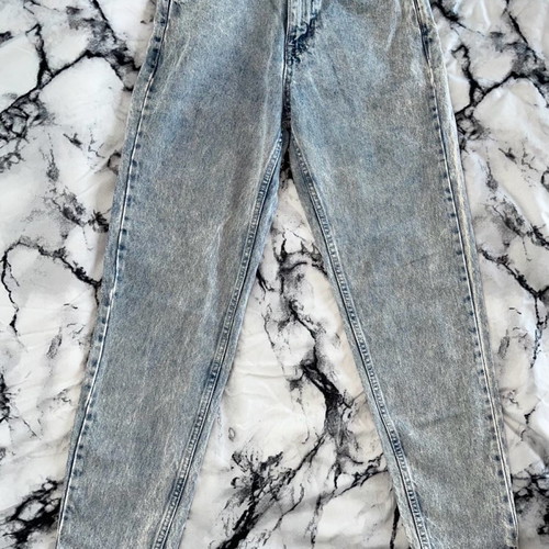 Woman pants mom style size 34 excellent condition