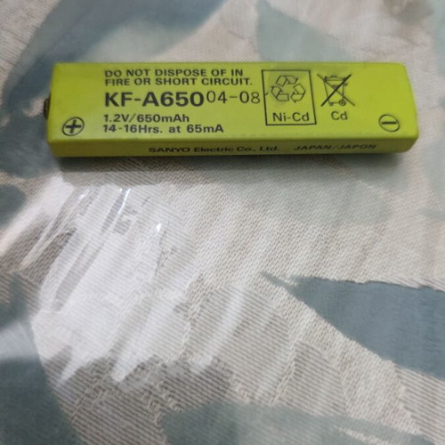 Sanyo Ni-MH 650 mAh Rechargeable GumStick Battery used untested