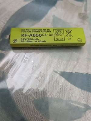 Sanyo Ni-MH 650 mAh Rechargeable GumStick Battery used untested