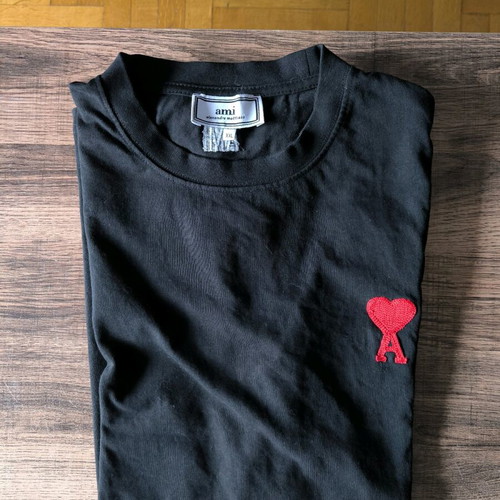 Ami T-shirt black XXL like new