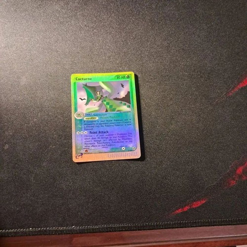Cacturne #2/100 shiny Pokémon card like new