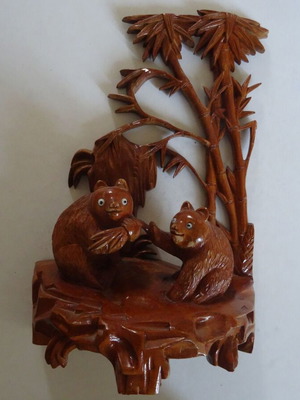 Wood carving with possums like new, Australian made
