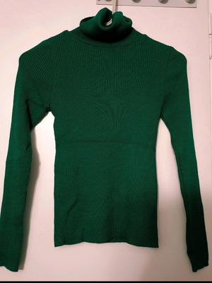 Trendyol knitted turtleneck shirt new size M