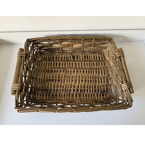 Decorative storage basket in gold tone like new