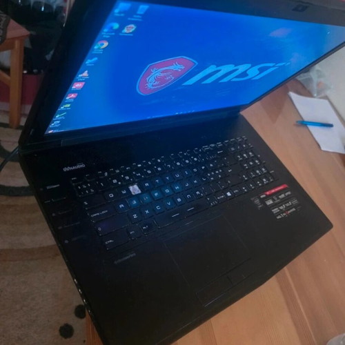 MSI GT72 laptop used, battery needs replacement, missing E key