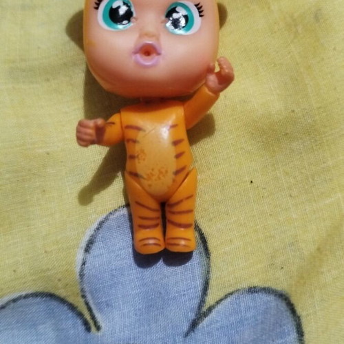Nala figure from Cry Babies Magic Tears like new
