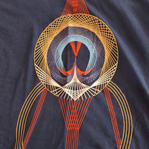 Anokha 108 unisex t-shirt like new, size L, blue with geometric design