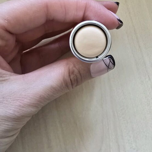 Vichy 50SPF stick new for sensitive area with broken cap