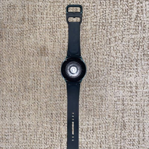 Samsung Galaxy Watch 4 used, good condition, fully functional