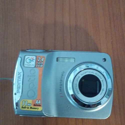 Pentax Optio digital camera like new