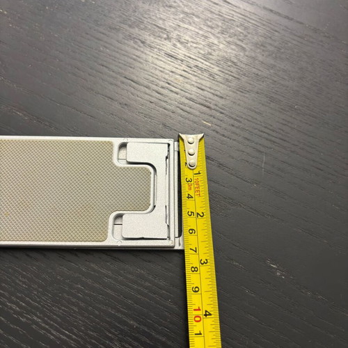 Metal Adjustable Phone Stand for Desk like new, silver