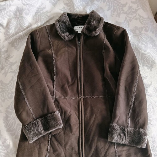 Brown suede coat new, thin with velvet lining, size XL