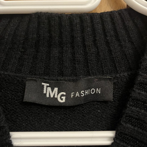 TMG Fashion black asymmetrical blouse with lace L/XL like new