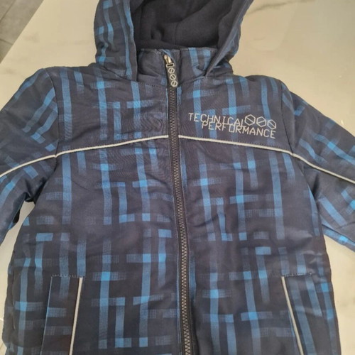 Boy's jacket with built-in lining, like new, size 98 cm, 3 years