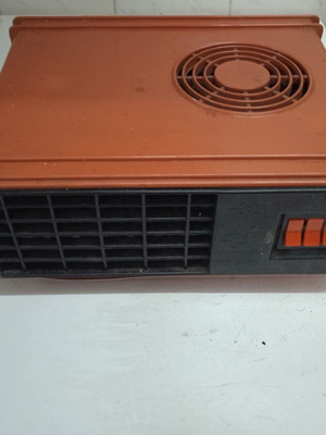 Italian fan heater used, dimensions 28x22x12 cm for bathroom or small room