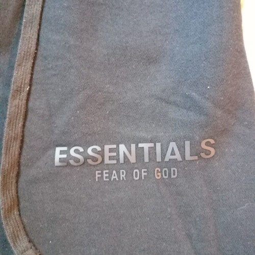 Essentials shorts Fear of God black size M like new