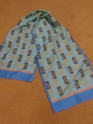 Printed long scarf used, pistachio green