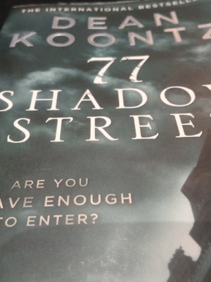Dean Koontz 77 Shadow Street βιβλίο paperback μεταχειρισμένο