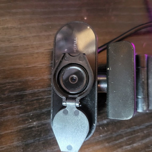 Webcam FullHD with privacy cover used