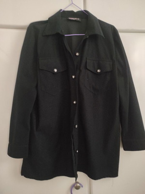 Garantie women's black shirt size M/L like new