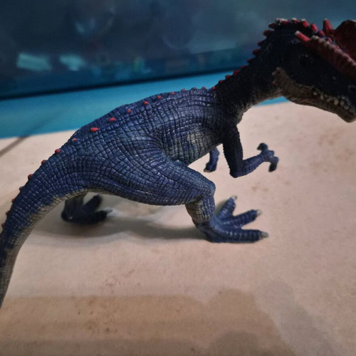 Dilophosaurus figure Schleich like new